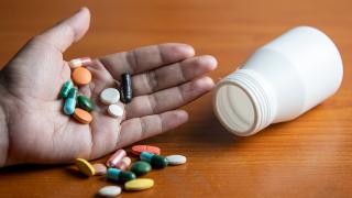 Baltimore to Sue Drug Distributors Over Opioid Crisis